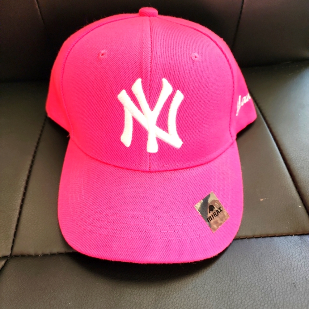 Yankees Cap One Size Adjustable